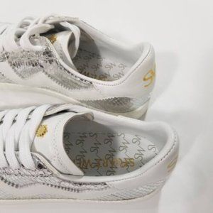STUART WEITZMAN METALLIC SNAKESKIN EMBOSSED DARYL SNEAKER